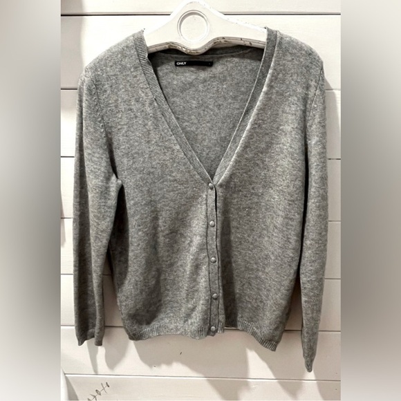 ONLY Classic Gray cardigan size L - Picture 1 of 9